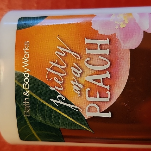**5 for $20 Bath and Body Works Pretty as a Peach Body Lotion - Picture 2 of 5